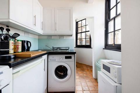 undefined, Thanet Street, London WC1H
