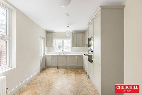 3 bedroom house for sale, Harrington Road, Leytonstone