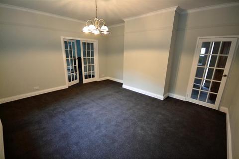 4 bedroom detached house to rent, Potterhouse Lane, Pity Me