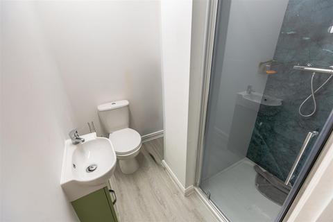 4 bedroom semi-detached house for sale, Frederick Place, Llansamlet, Swansea