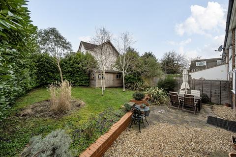 5 bedroom end of terrace house for sale, Guibal Road, London, SE12