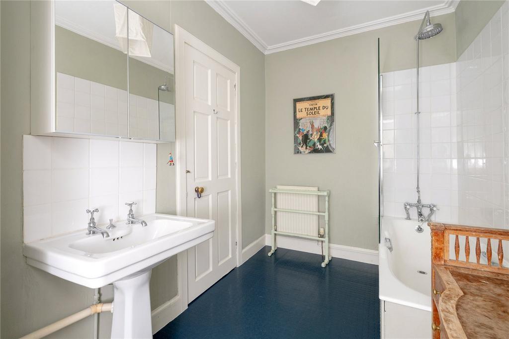 Ensuite Bathroom