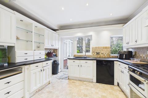 3 bedroom detached house for sale, Chester Road, Streetly, Sutton Coldfield, B74