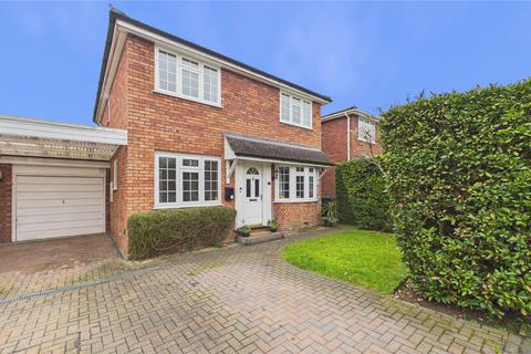 Cooper Road, Surrey GU20