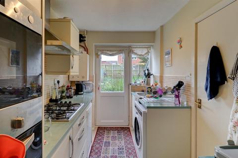 undefined, Elliston Grove, Leamington Spa, CV31 1YN