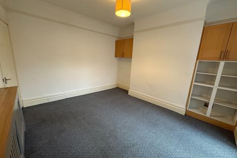 3 bedroom terraced house to rent, Ireton Street, Liverpool, L4