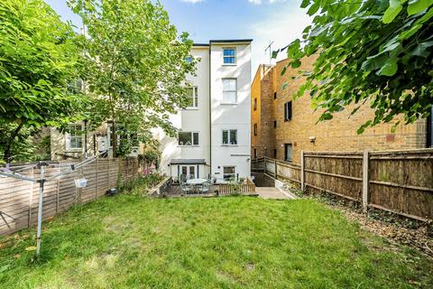 2 bedroom flat for sale, Hamlet Road, Crystal Palace, London, SE19