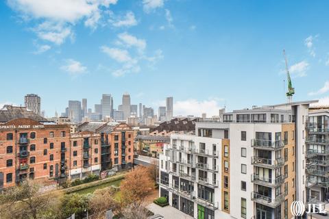 1 bedroom flat for sale, Kara Court, Seven Sea Gardens E3