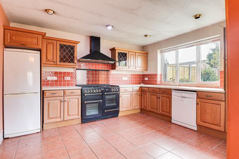 3 bedroom semi-detached house for sale, Front Street, Slip End, LU1