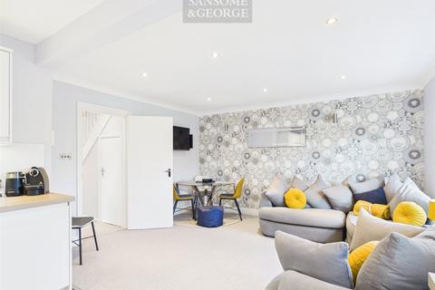 undefined, Holly Close, Bramley, Tadley, Hampshire, RG26