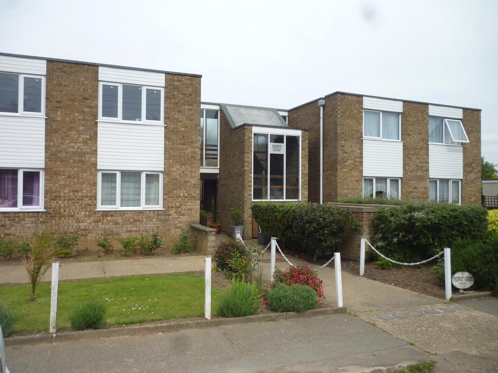 2 bedroom first floor apartment