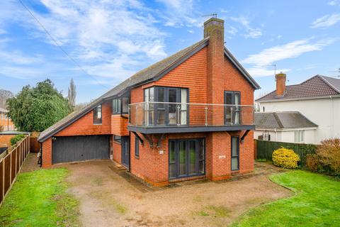 Kyrewood Road, Tenbury Wells, WR15