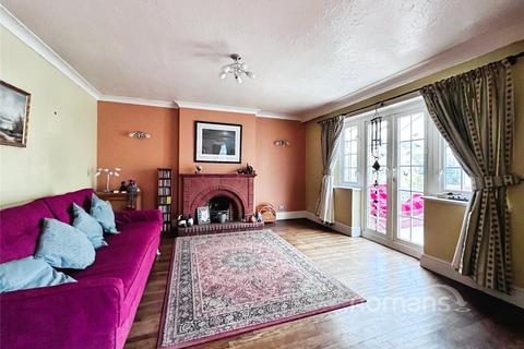 3 bedroom detached house for sale, Boundary Road, Farnborough, Hampshire