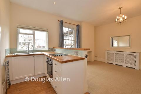 1 bedroom flat for sale, Headley Chase, Brentwood CM14