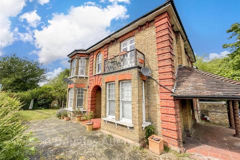 1 bedroom flat for sale, Headley Chase, Brentwood CM14