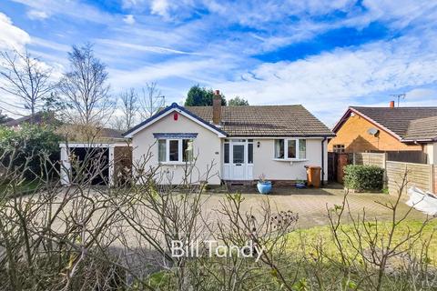 2 bedroom detached bungalow for sale, Uttoxeter Road, Handsacre, Rugeley, WS15