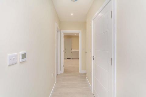 1 bedroom apartment to rent, Swakeleys Road, Ickenham UB10