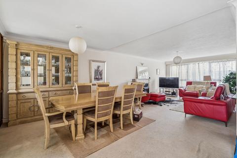 undefined, Main Avenue, Northwood HA6