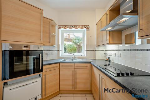 1 bedroom apartment for sale, Martello Court, 3-15 Jevington Gardens, Eastbourne, BN21 4SD
