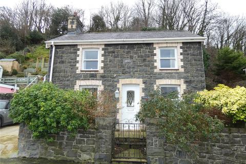 3 bedroom detached house for sale, Nant Y Felin Road, Llanfairfechan, Conwy, LL33