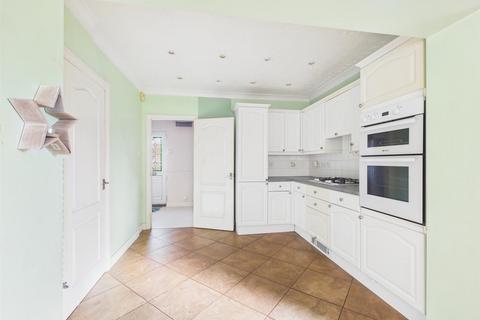 3 bedroom house for sale, Taverner Road, Boston