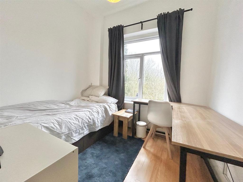 Bedroom 3.jpg