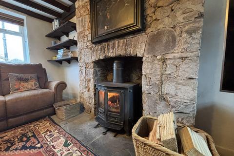 2 bedroom detached house for sale, Llanddeusant, Llangadog, Carmarthenshire.