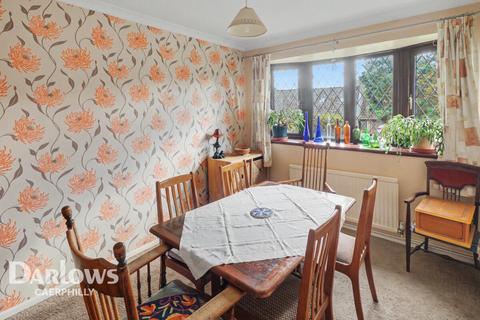 undefined, Ffordd Eynon Evans, Caerphilly