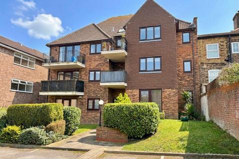 2 bedroom flat to rent - Flat , Barton Court, Pennyfields, Warley, Brentwood