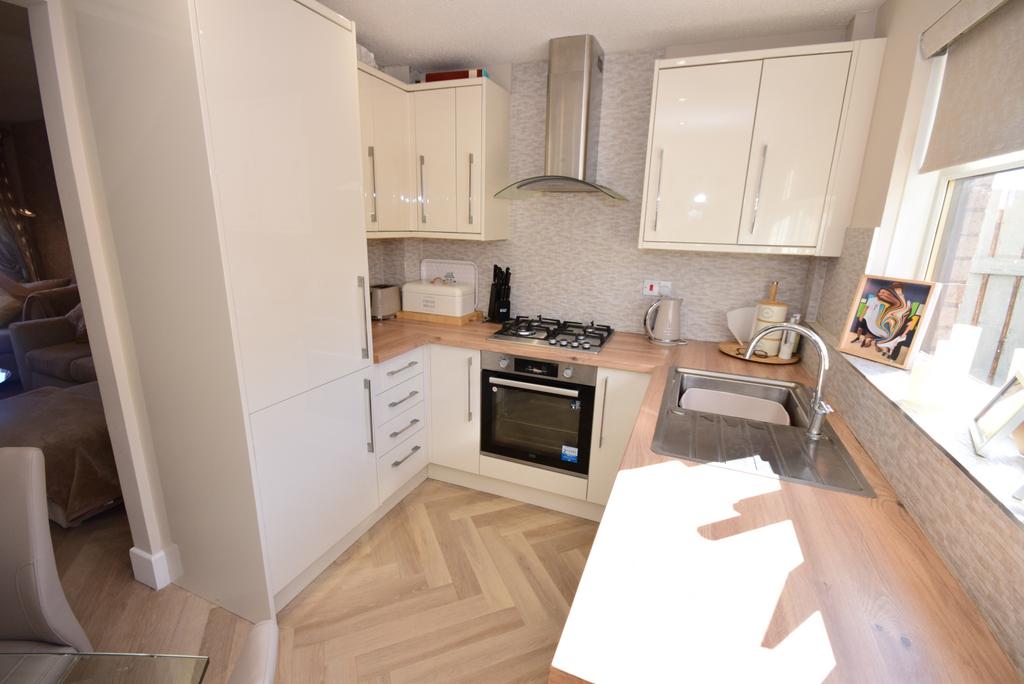 Kitchen/dining