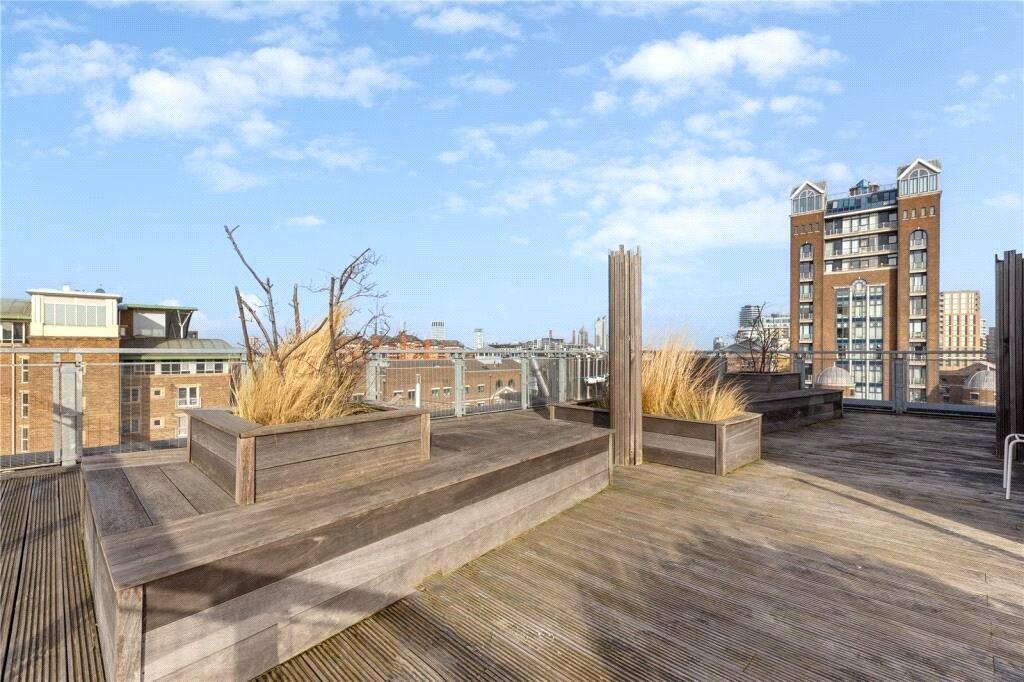 Communa Terrace