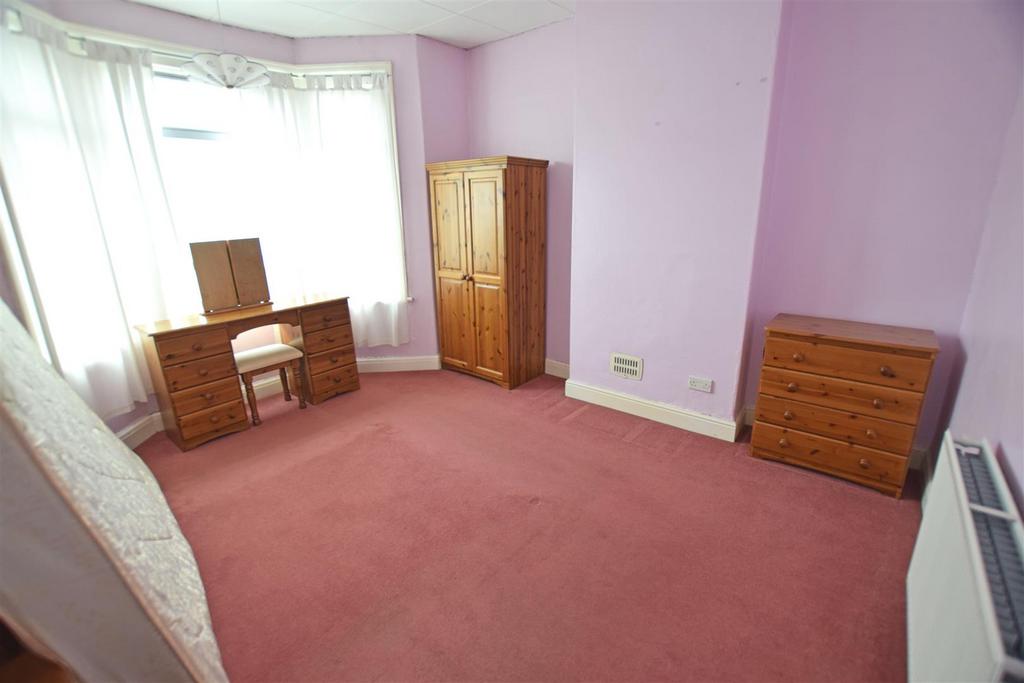 Bedroom1.jpg