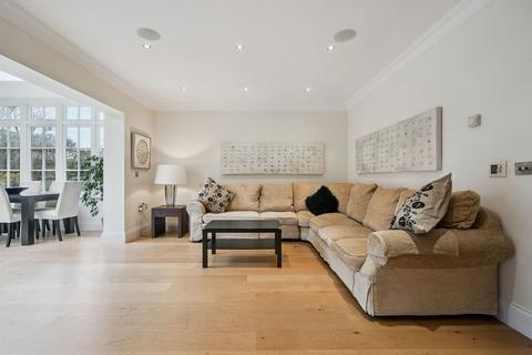undefined, Woodfield Avenue, Northwood HA6