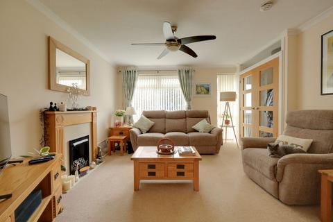 3 bedroom semi-detached house for sale, Burners Close, Burgess Hill, RH15