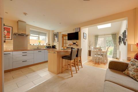 3 bedroom semi-detached house for sale, Burners Close, Burgess Hill, RH15
