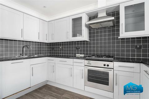 3 bedroom apartment to rent, Princes Avenue, London, N3