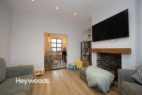 3 bedroom terraced house for sale, Heathcote Road, Bignall End, ST7
