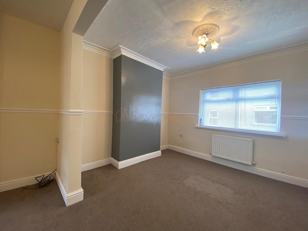 Lounge/ dining room