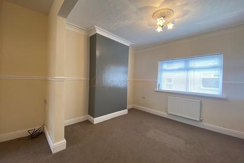 2 bedroom terraced house to rent, Stratton Street, Spennymoor