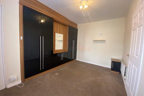 2 bedroom terraced house to rent, Stratton Street, Spennymoor