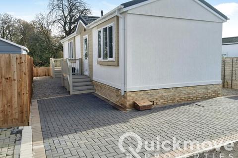 undefined, Swindon, Wiltshire, SN25