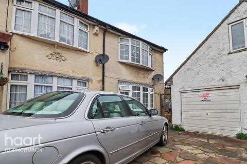 undefined, South End Road, HORNCHURCH