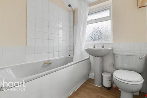 undefined, South End Road, HORNCHURCH