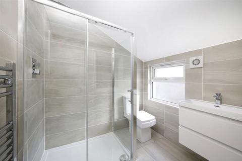 1 bedroom house to rent, Drakefell Road, London SE4