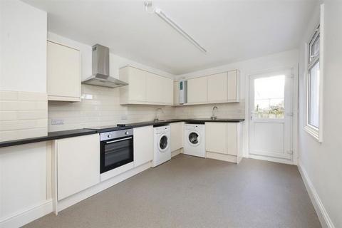 1 bedroom house to rent, Drakefell Road, London SE4
