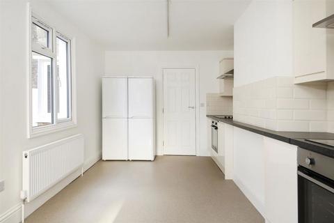 1 bedroom house to rent, Drakefell Road, London SE4