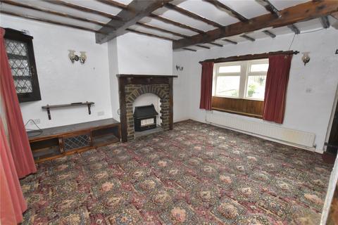 3 bedroom end of terrace house for sale, Clayton Lane, Clayton, Bradford, West Yorkshire