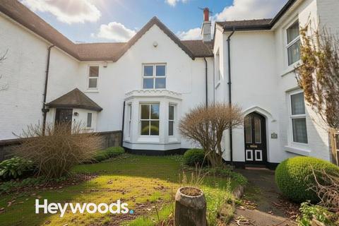 3 bedroom terraced house for sale, Hartshill Road, Stoke-On-Trent, ST4