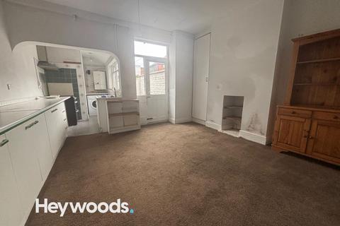 3 bedroom terraced house for sale, Hartshill Road, Stoke-On-Trent, ST4