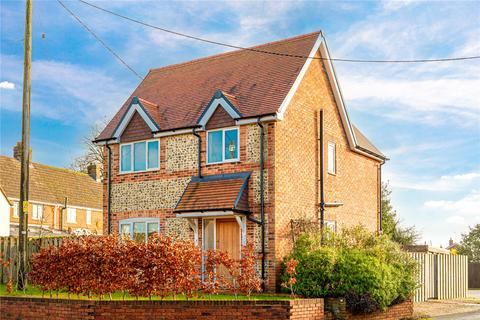3 bedroom detached house for sale, The Wren, Aldbourne Road, Baydon, Marlborough, SN8